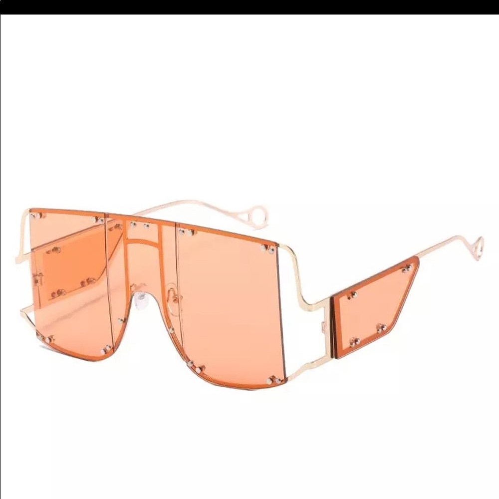 Trendy Oversized Sunglasses
